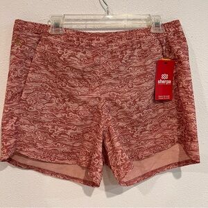 Sherpa Women's Athletic Shorts in Coral Pattern